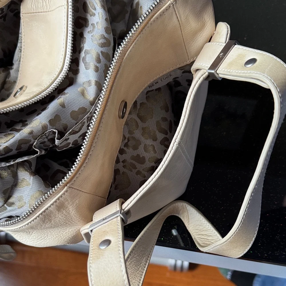 Perlina Cream Leather Duffel Bag with Dual Straps